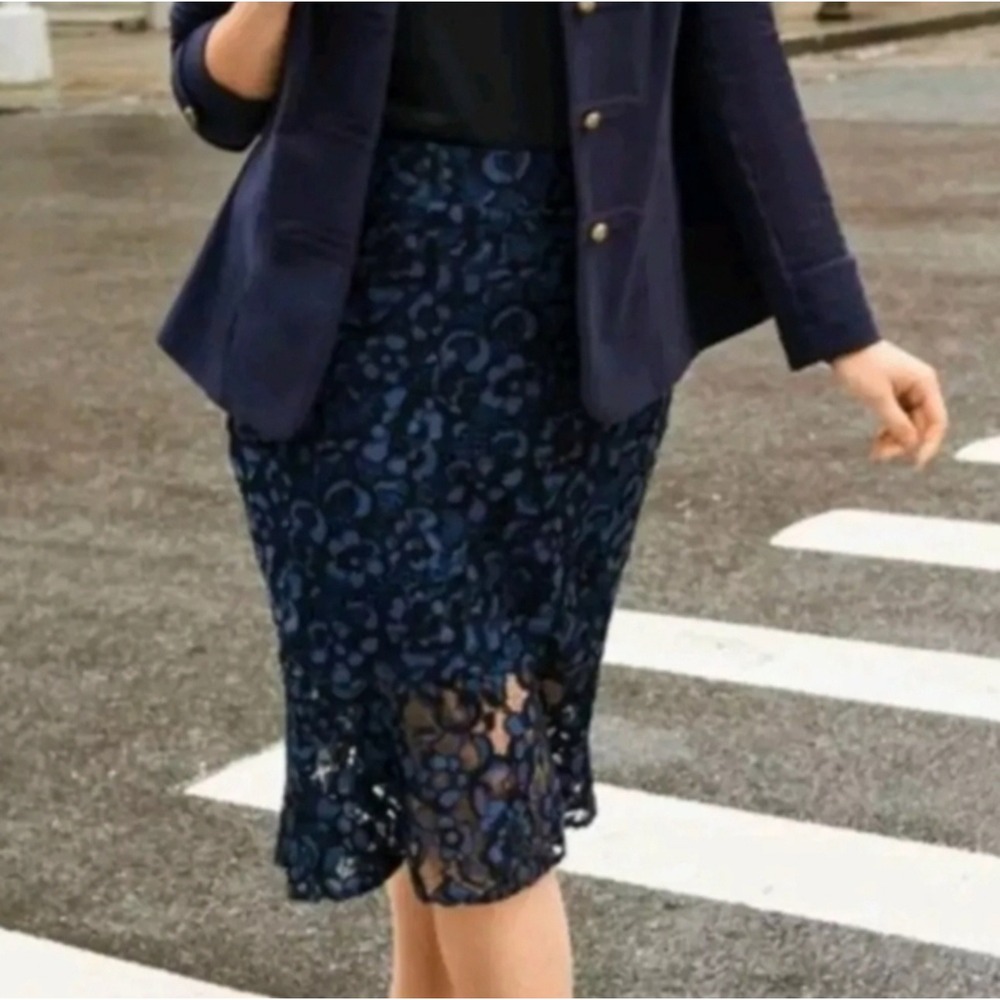 LANE BRYANT NWT‎ Black/Blue Lace Trumpet Skirt Size 22